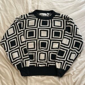 Perry Ellis Black and White Geometric Crewneck Sweater